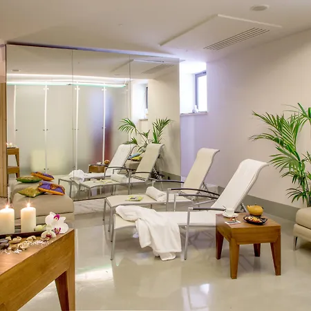 Maison Piazza Di Spagna Esperienze Hotel 4*