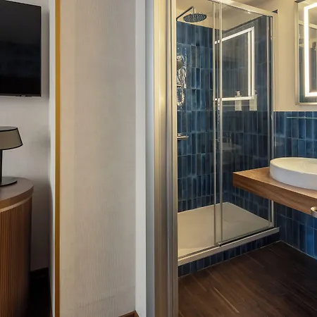 Hotel Maison Piazza Di Spagna Esperienze 4*