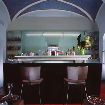 Hotel Maison Piazza Di Spagna Esperienze 4*