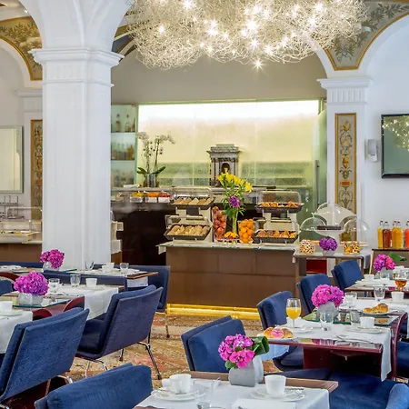 Hotel Maison Piazza Di Spagna Esperienze Rome